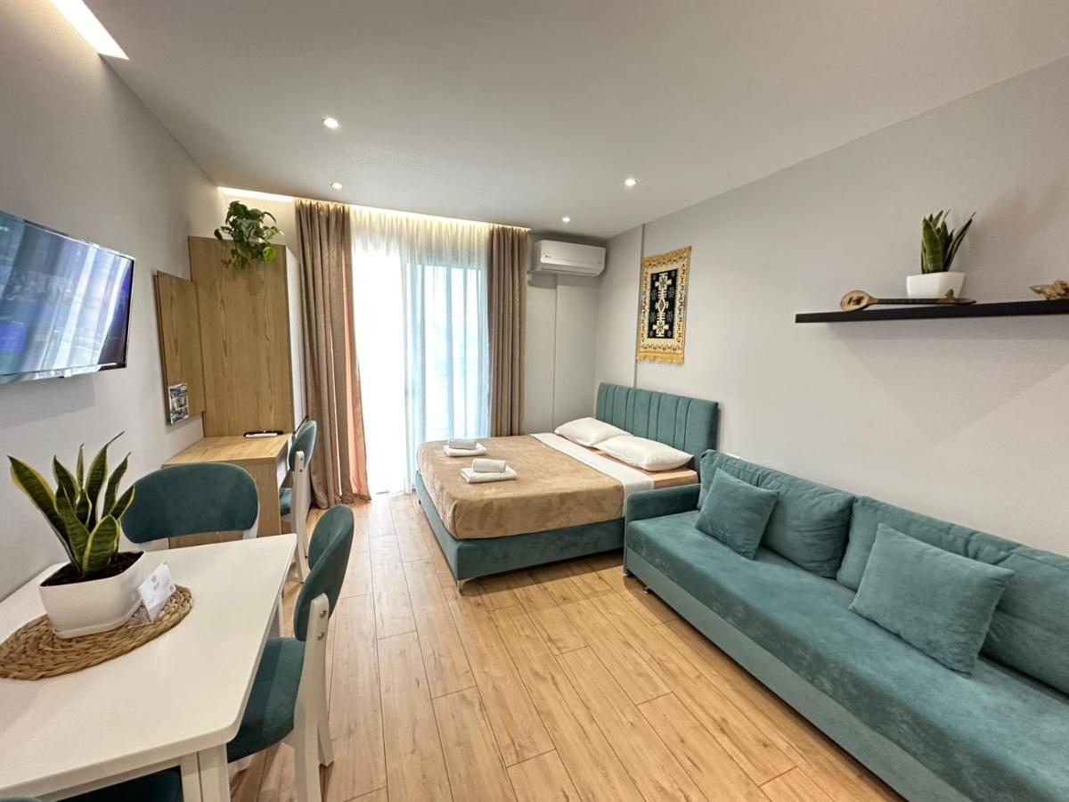 Trea Accomodations - Suite Lungomare Вльора Екстер'єр фото